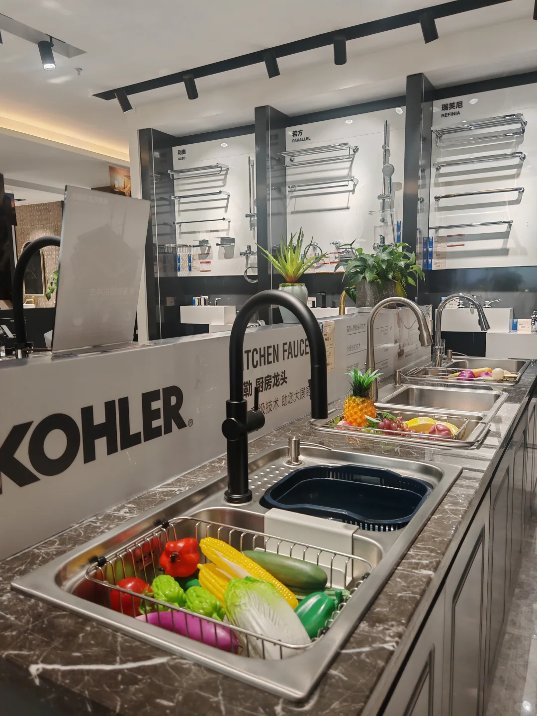 一家三口的选择!盲懂家庭