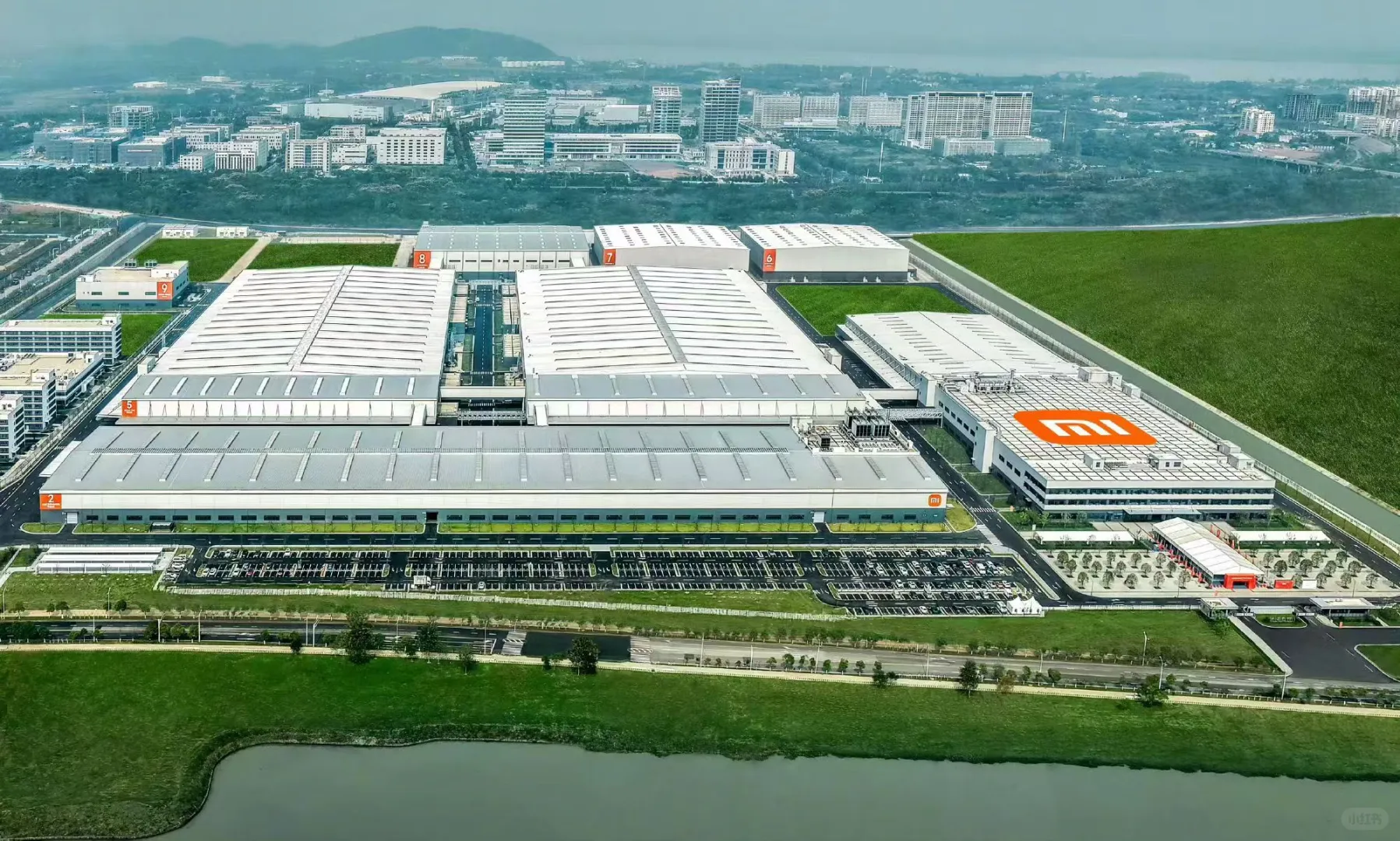 武汉小米智能家电工厂投产