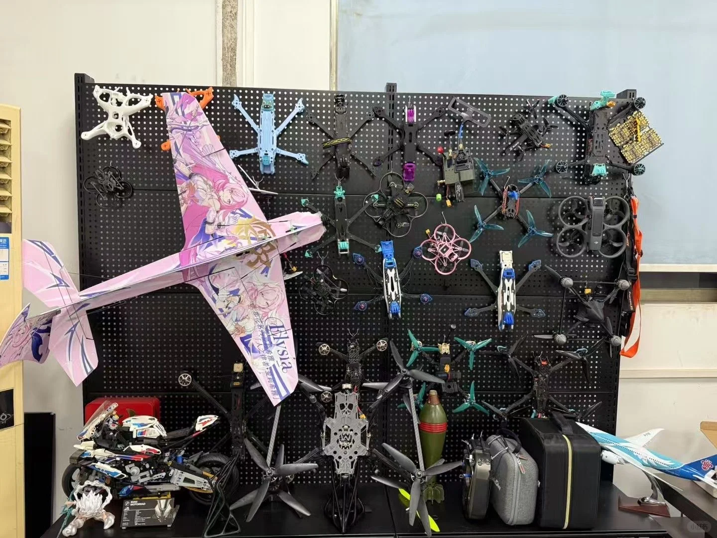 入职穿越机工厂 你将拥有