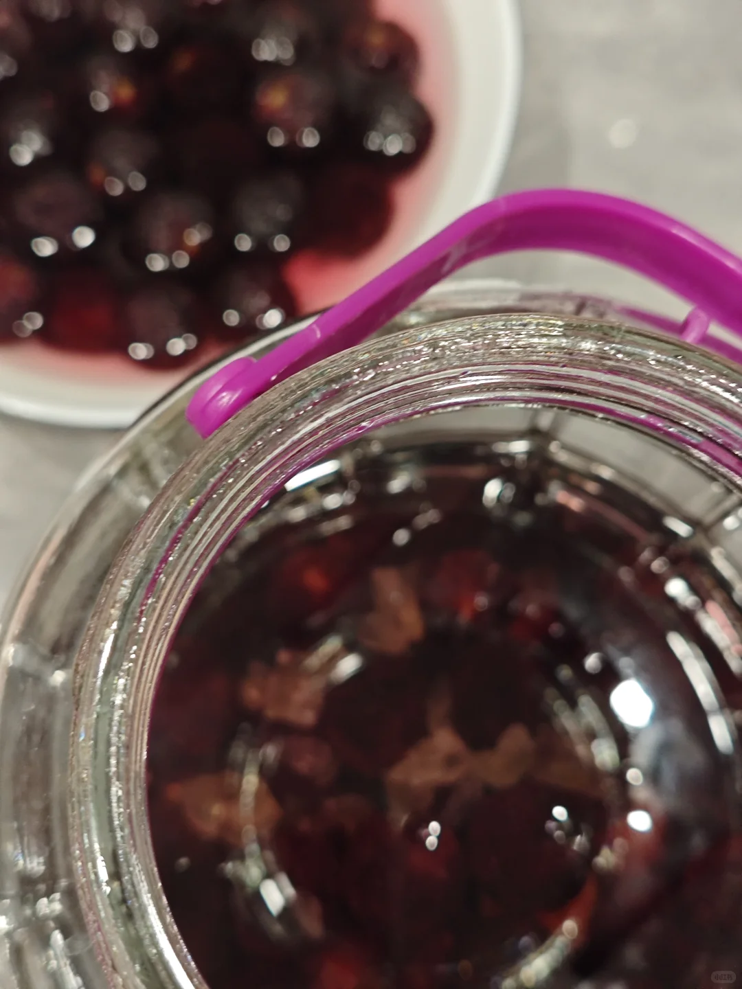 杨梅酒有需要嘛！自家纯酿高粱酒+自家杨梅