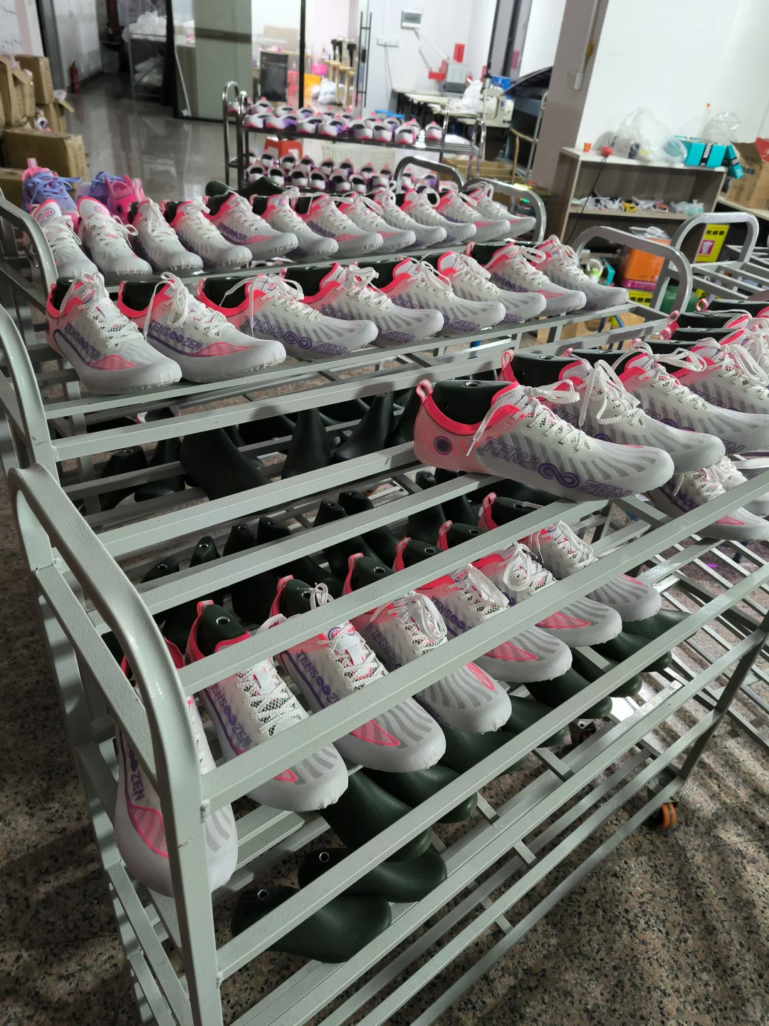 晋江源头鞋厂丨可接小单、快返,超省心?