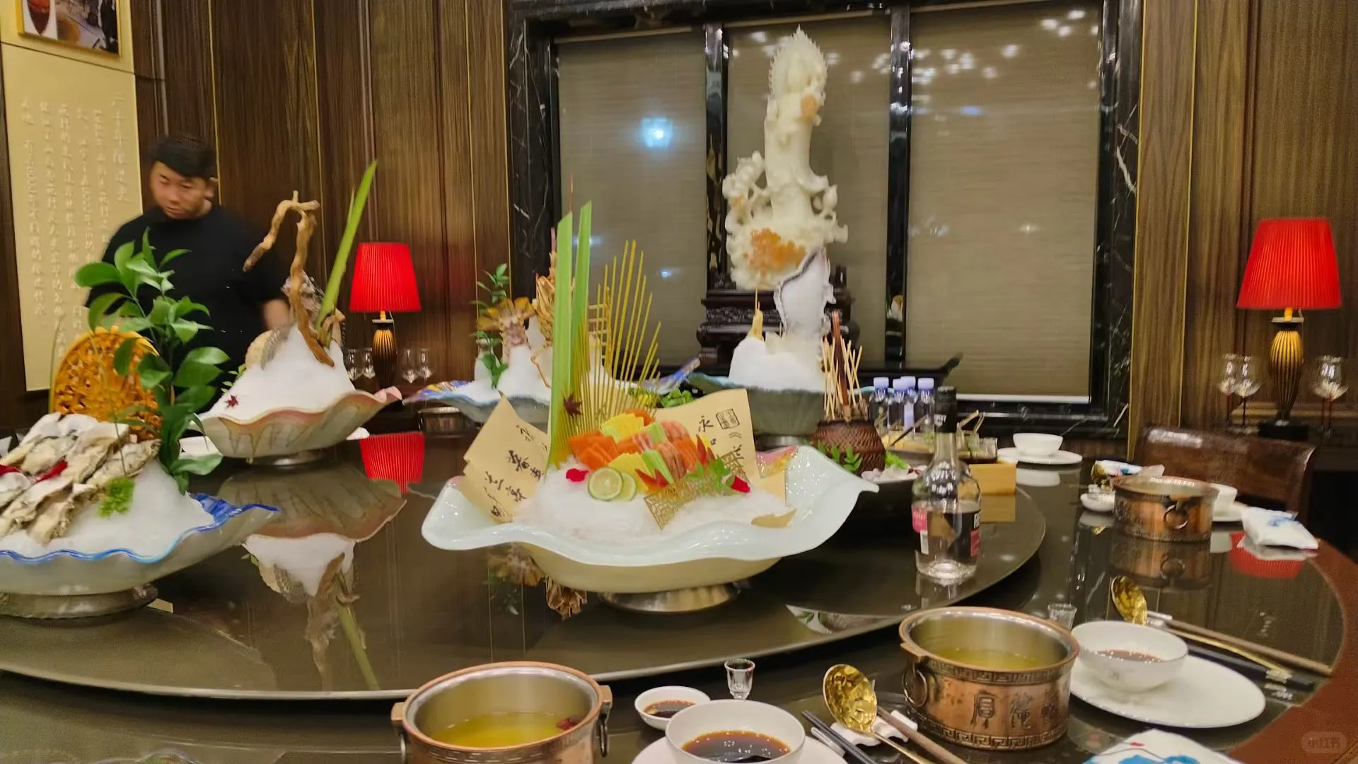 与大佬用餐，深入合作，共赢天下