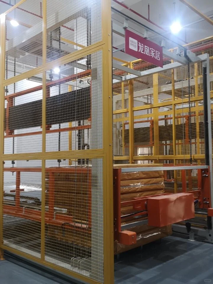 床垫自动化包装码垛生产车间