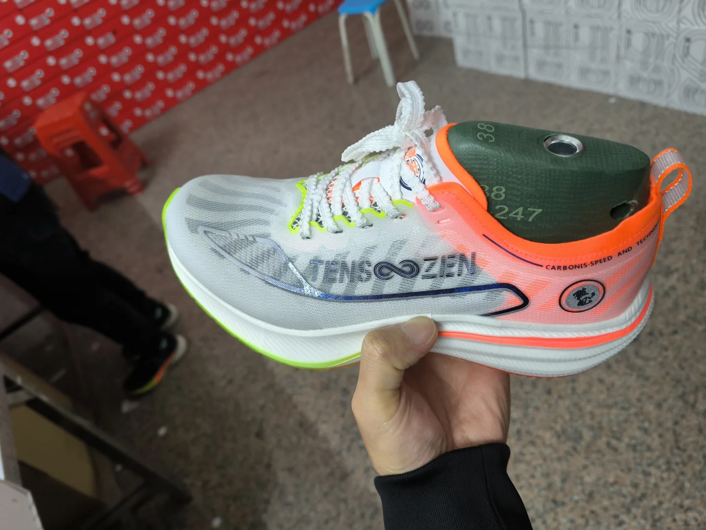 晋江源头鞋厂丨可接小单、快返,超省心?