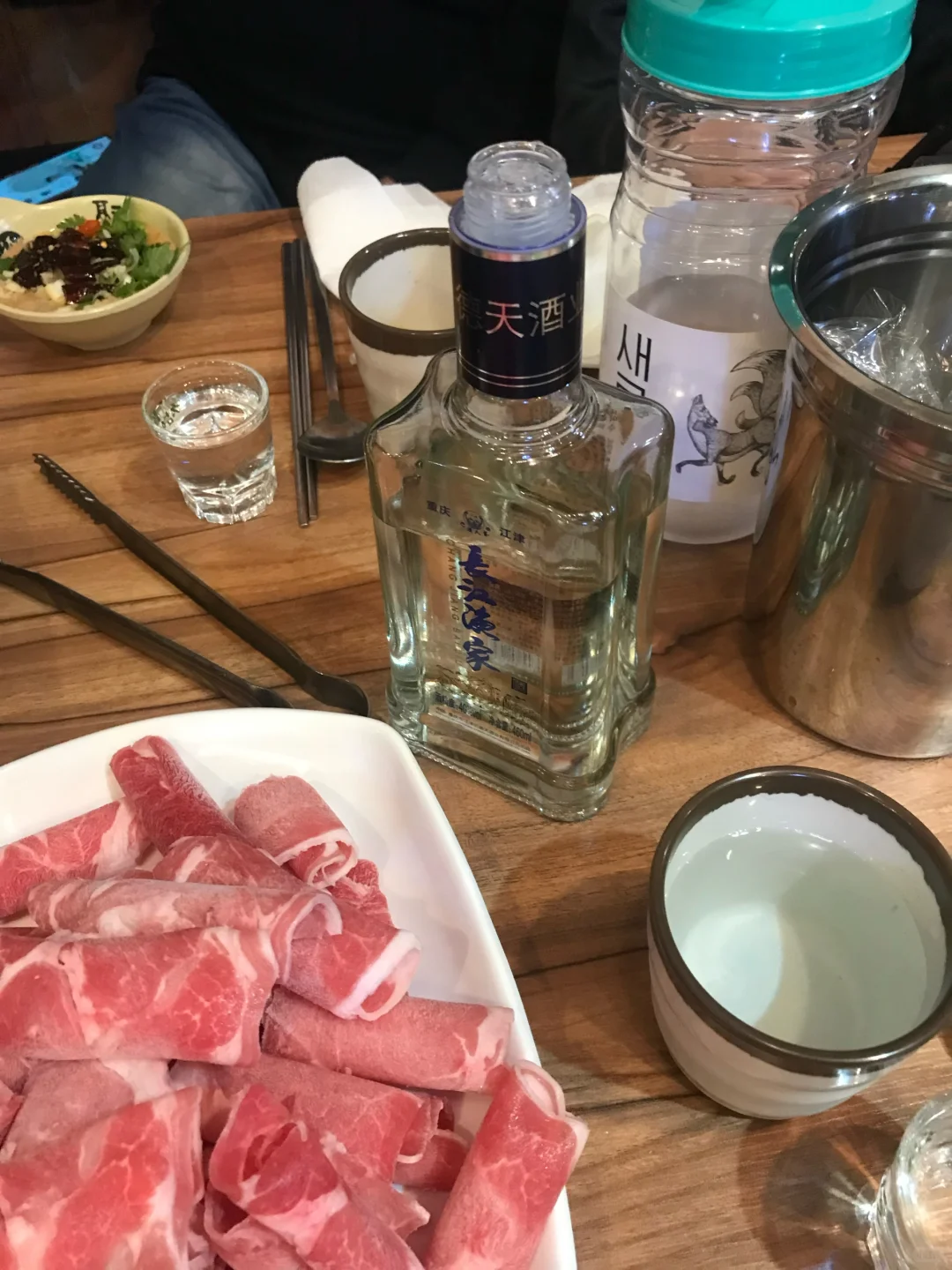 美食必须配纯高粱酒长江渔家酒纯粮酒小烧味