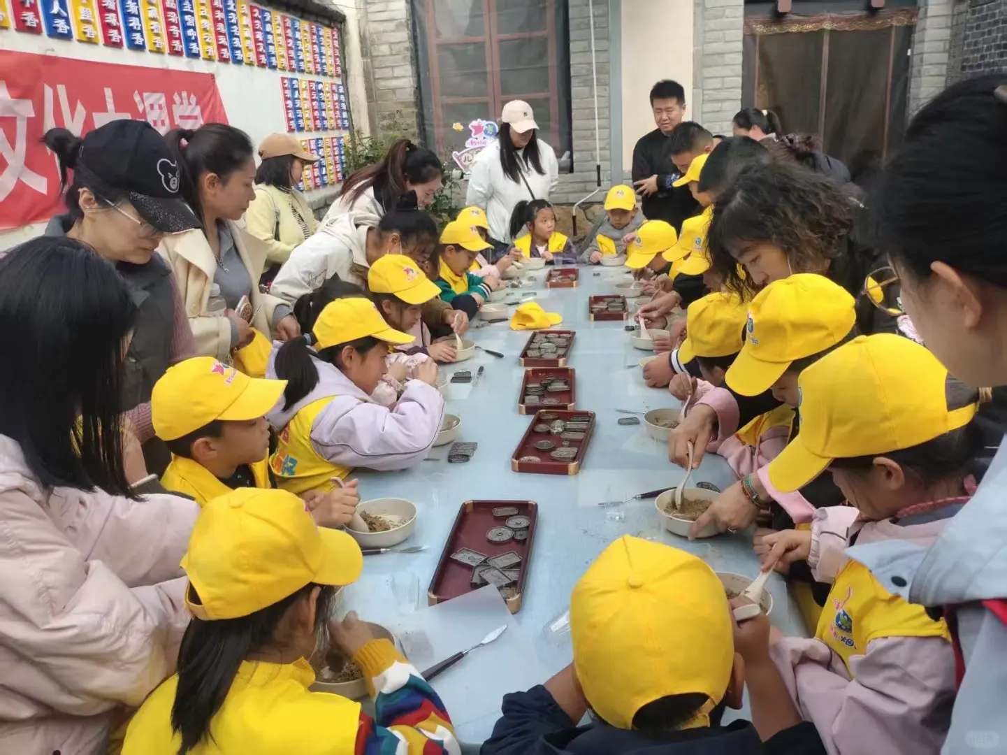 ✨ 香牌里的文化传承:小手作大智慧 ?