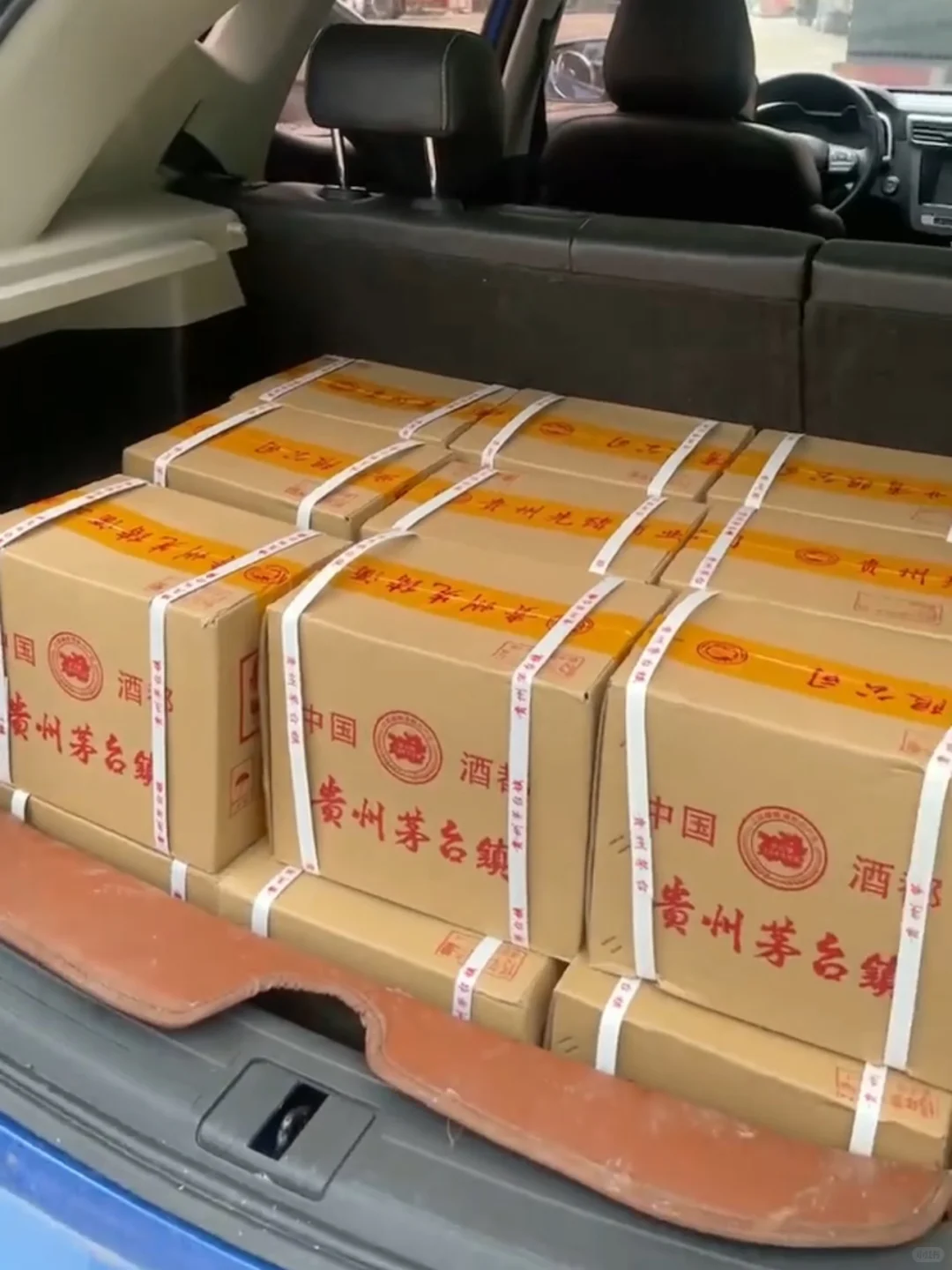 茅台镇选酒避坑｜本地人只喝光瓶酒！