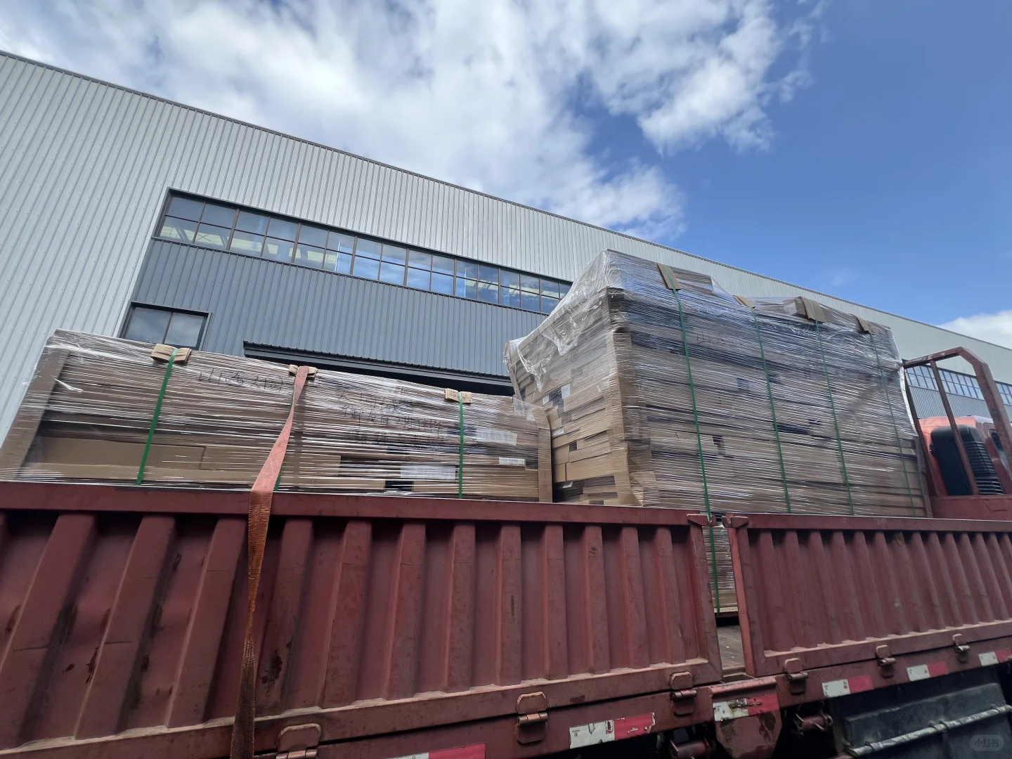 青岛唯一的全自动智能生产线全屋定制工厂