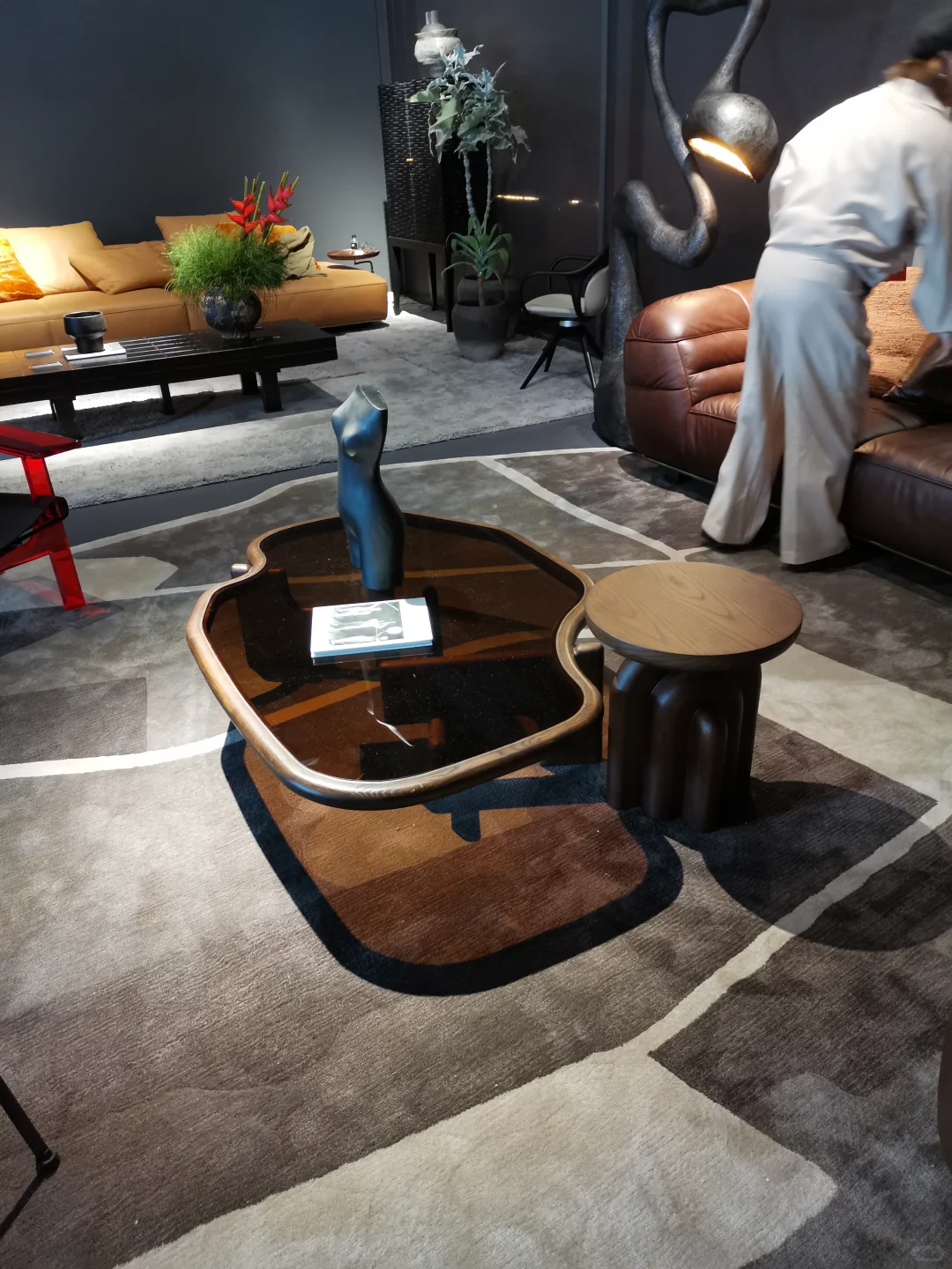 ?绿意×智能!2025设计新风向全解析