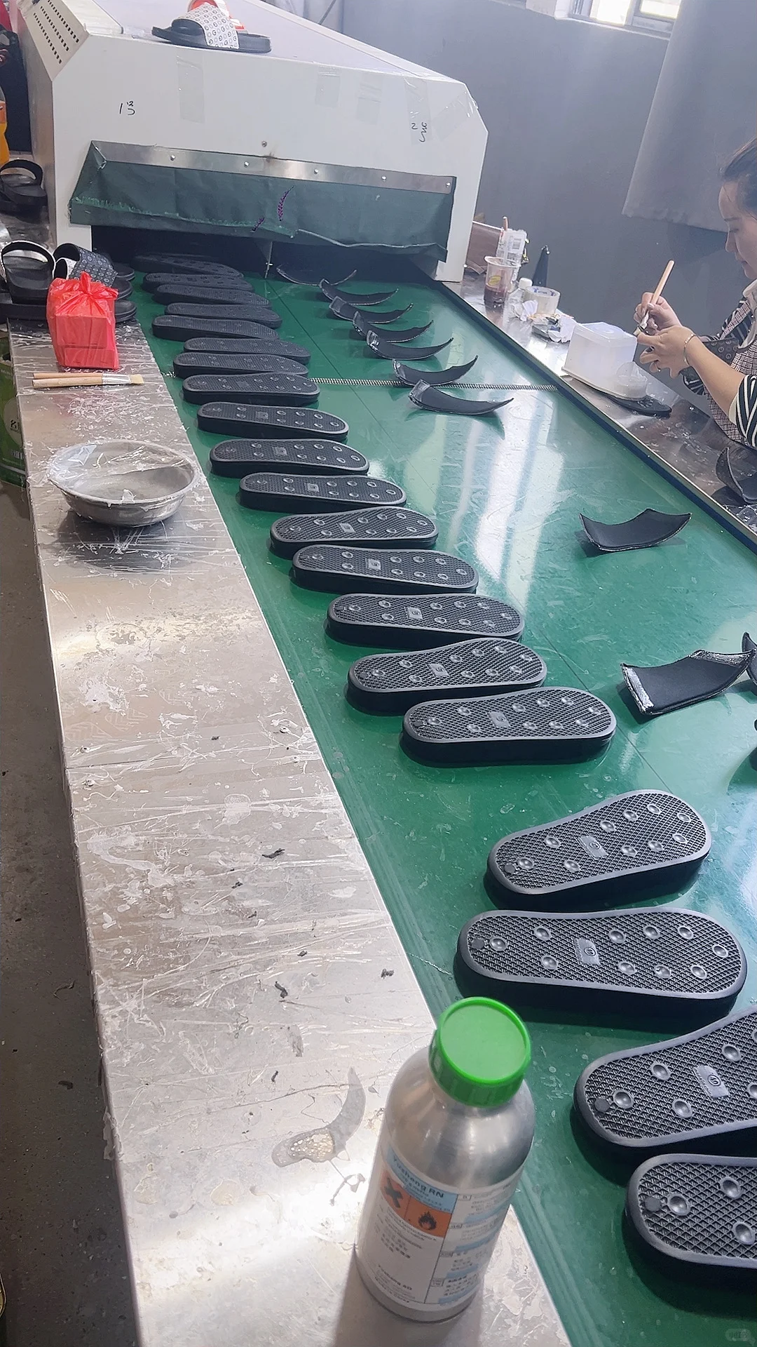 ?被跨境大佬私藏的晋江鞋仓!