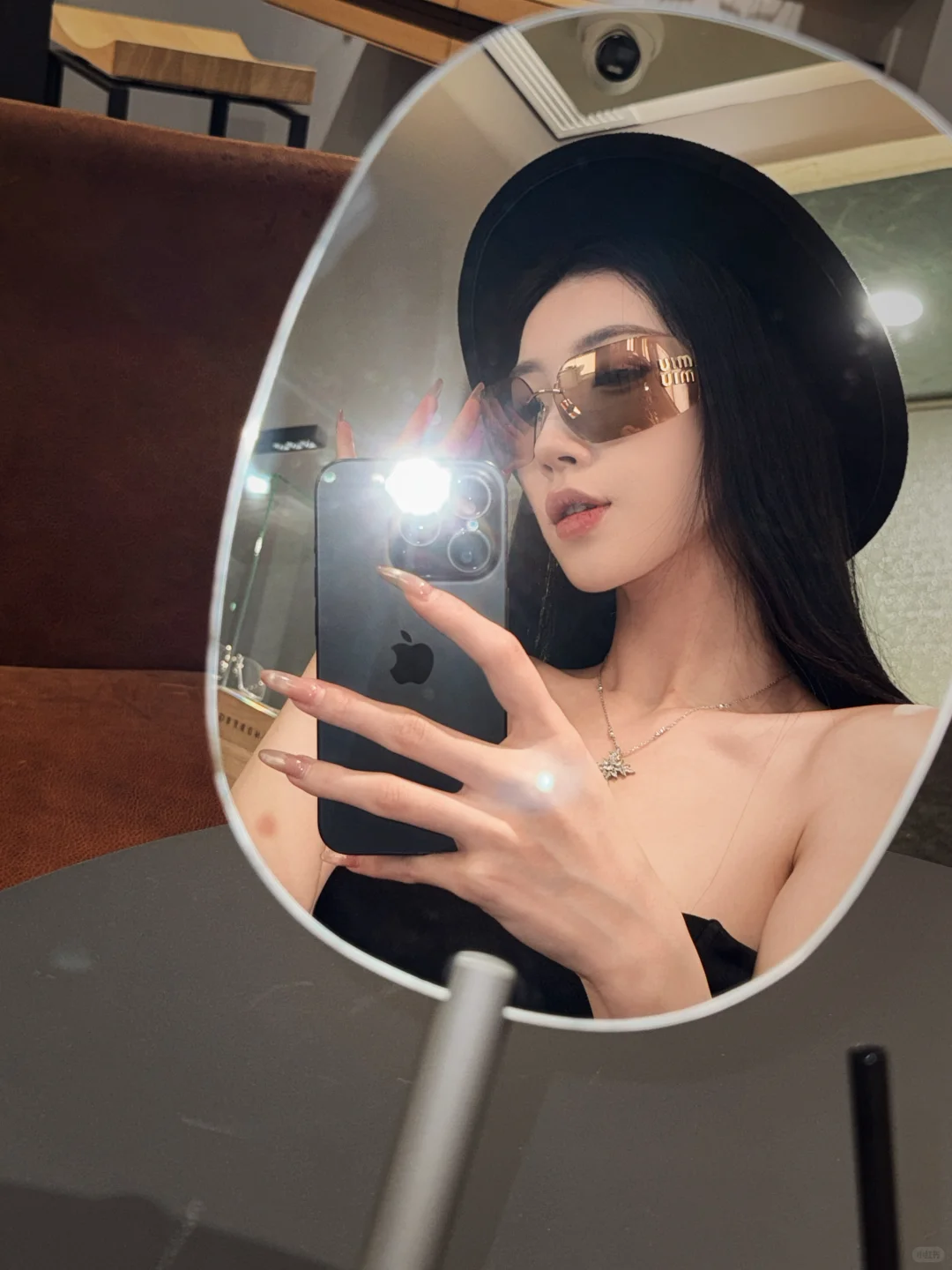 这位霸总从龙岗跑来宝安只为选对眼镜