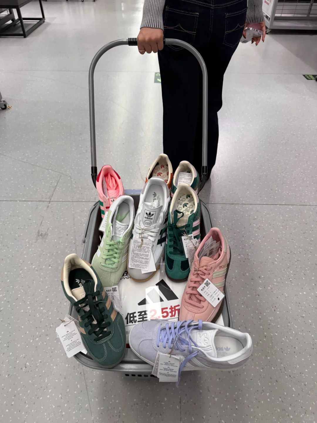 家人们，胜道仓成都开业真的太惊喜了！?