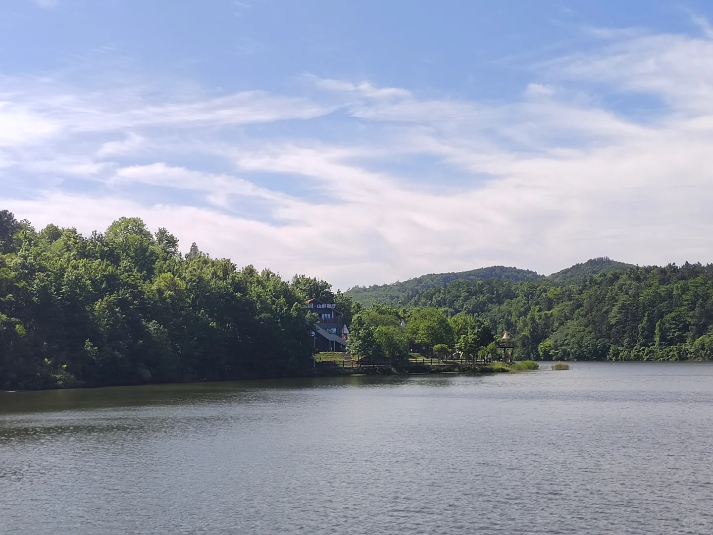 ?2025餐饮行业现状大揭秘!这5个趋势不看亏