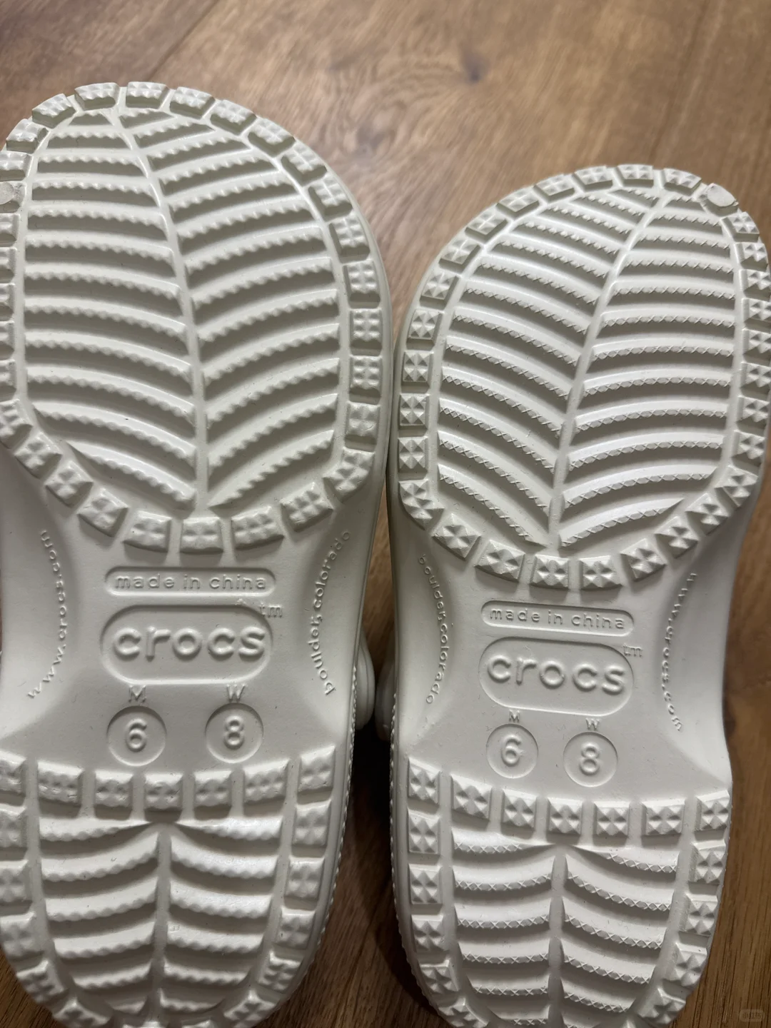 crocs官方旗舰店买到的假货