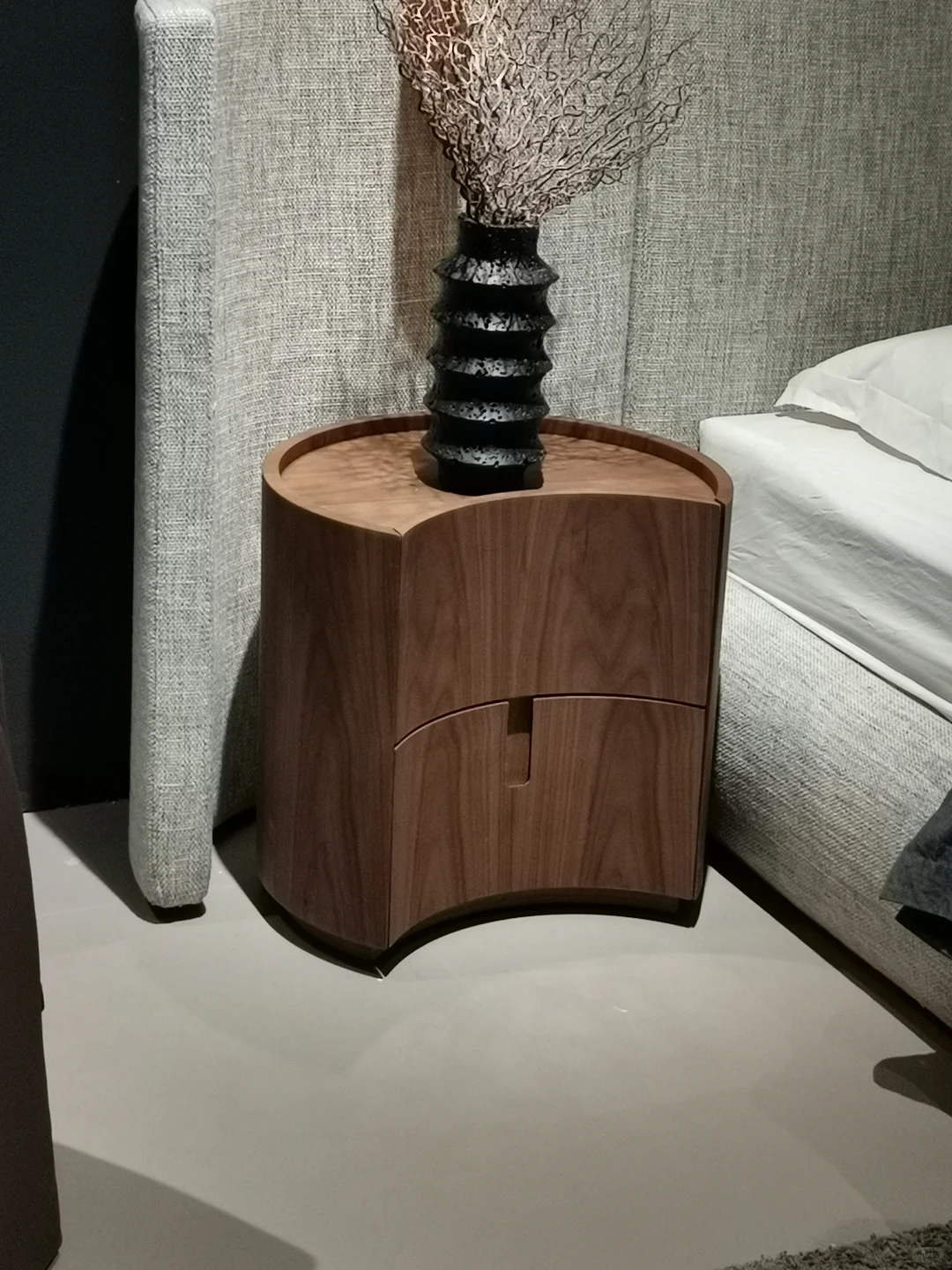 ?绿意×智能!2025设计新风向全解析