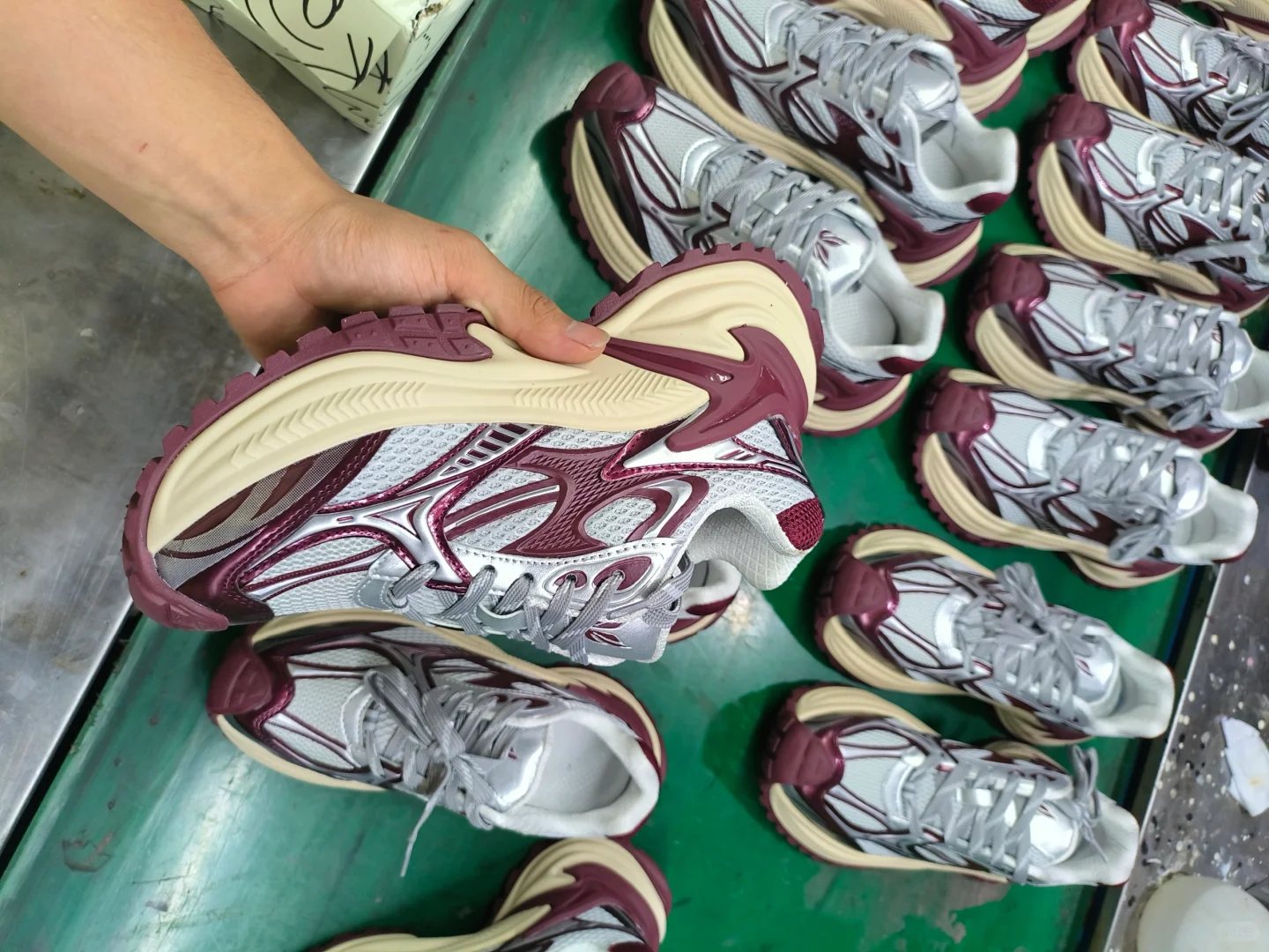 新款出货，来波流水线预购