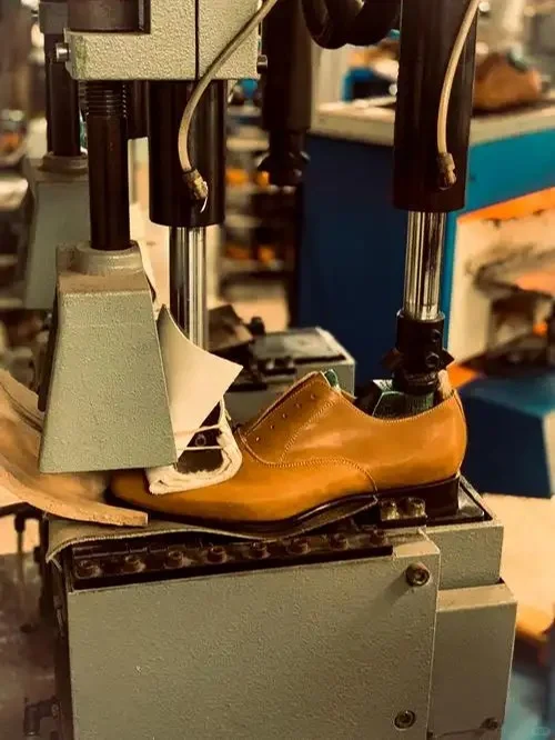 ✨手工皮鞋:匠人的指尖艺术,你的专属奢华