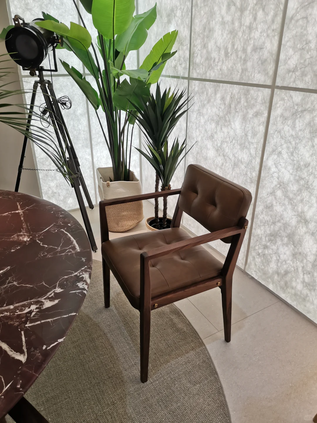 ?绿意×智能!2025设计新风向全解析