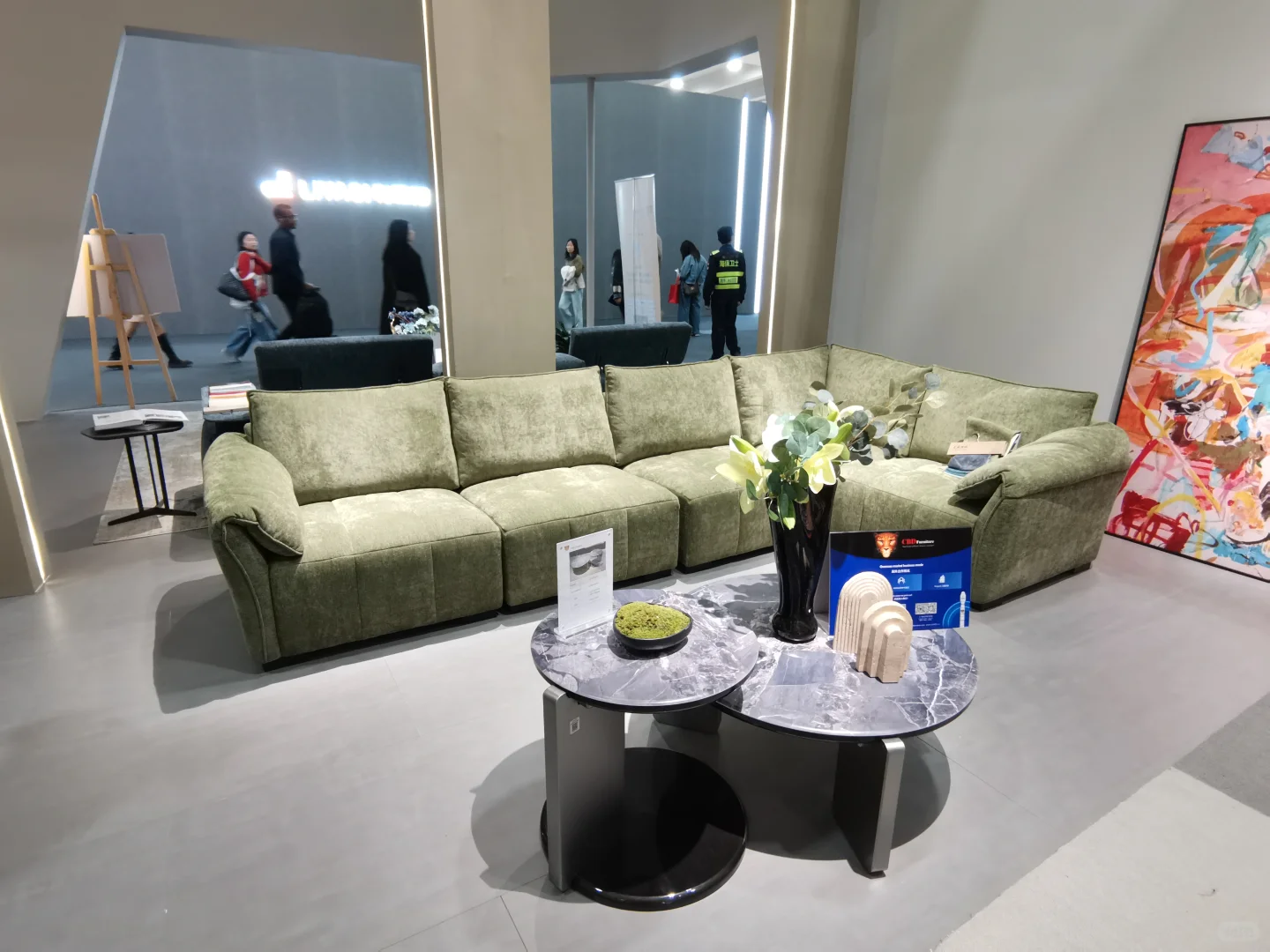 ?绿意×智能!2025设计新风向全解析