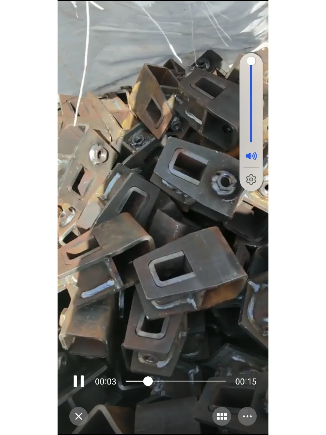 我们家是生产农机具配件的，很希望和你相识