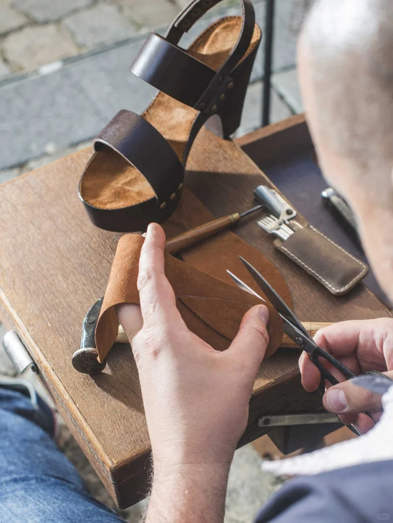 ✨手工皮鞋:匠人的指尖艺术,你的专属奢华