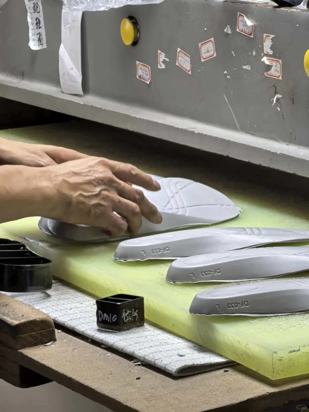 源头鞋工厂诚招合作商