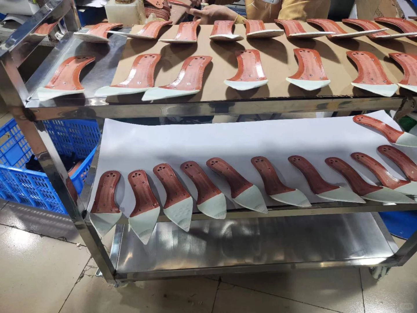 选择东莞鸿晔鞋厂！就是选择放心！?️接小单