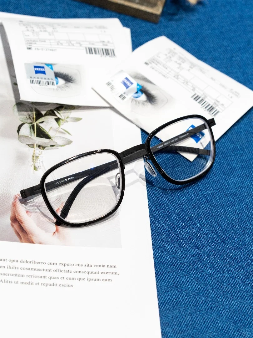 客订分享丨高度数福音!这副眼镜薄到没朋友