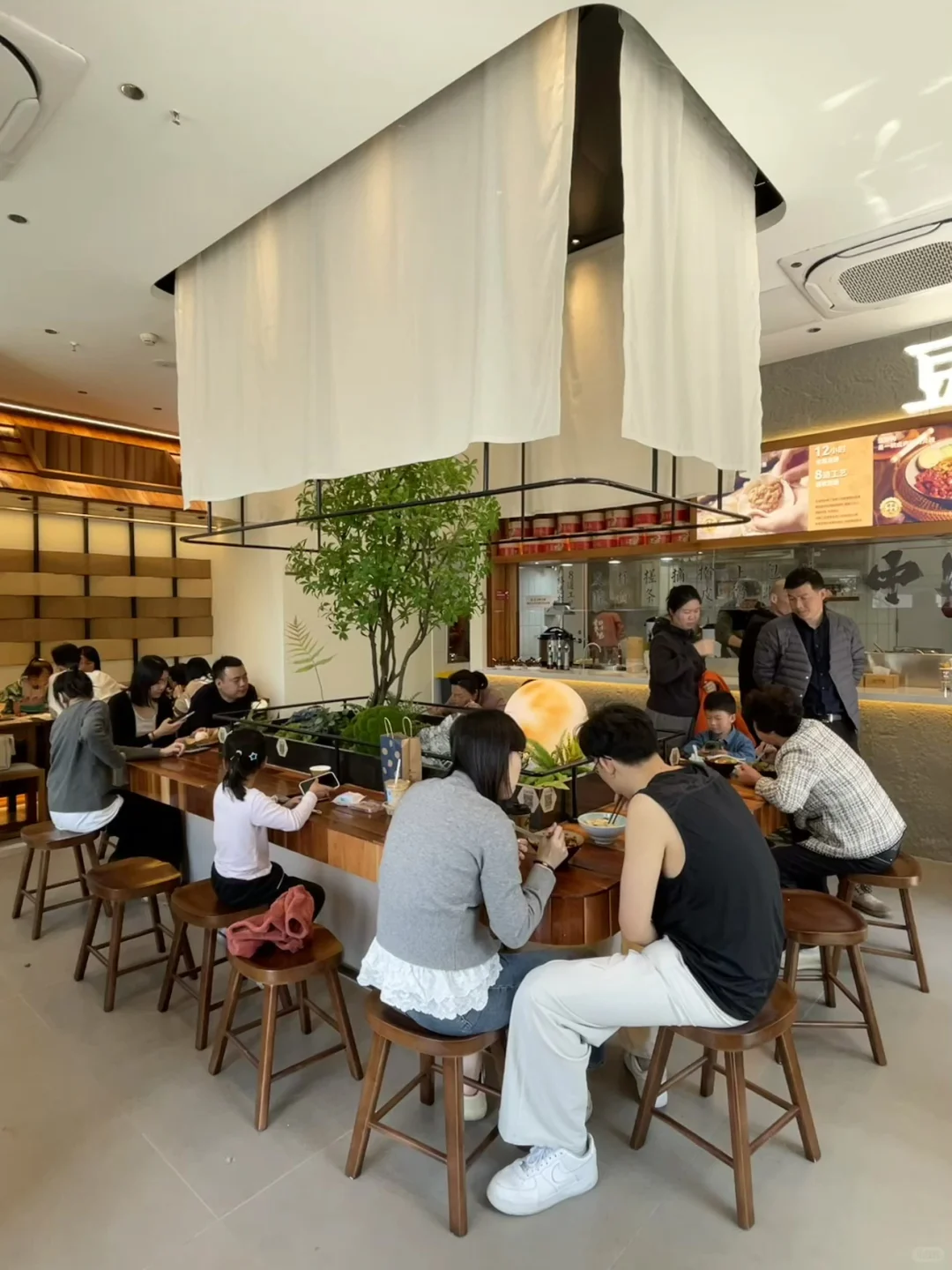 下一个风口就做：方便全家人的新中式包子铺