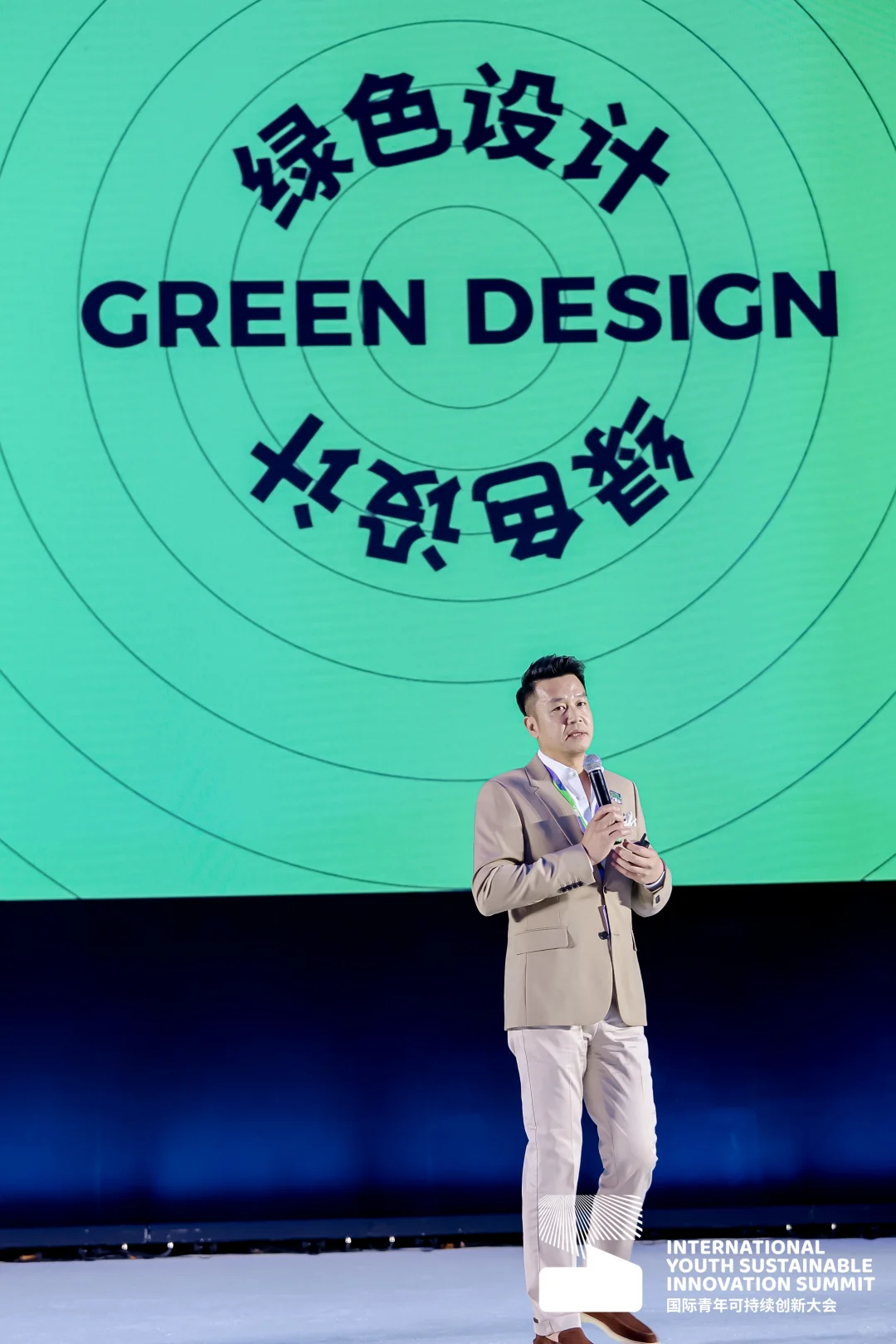 2025年,室内设计行业将呈现以下主要趋势