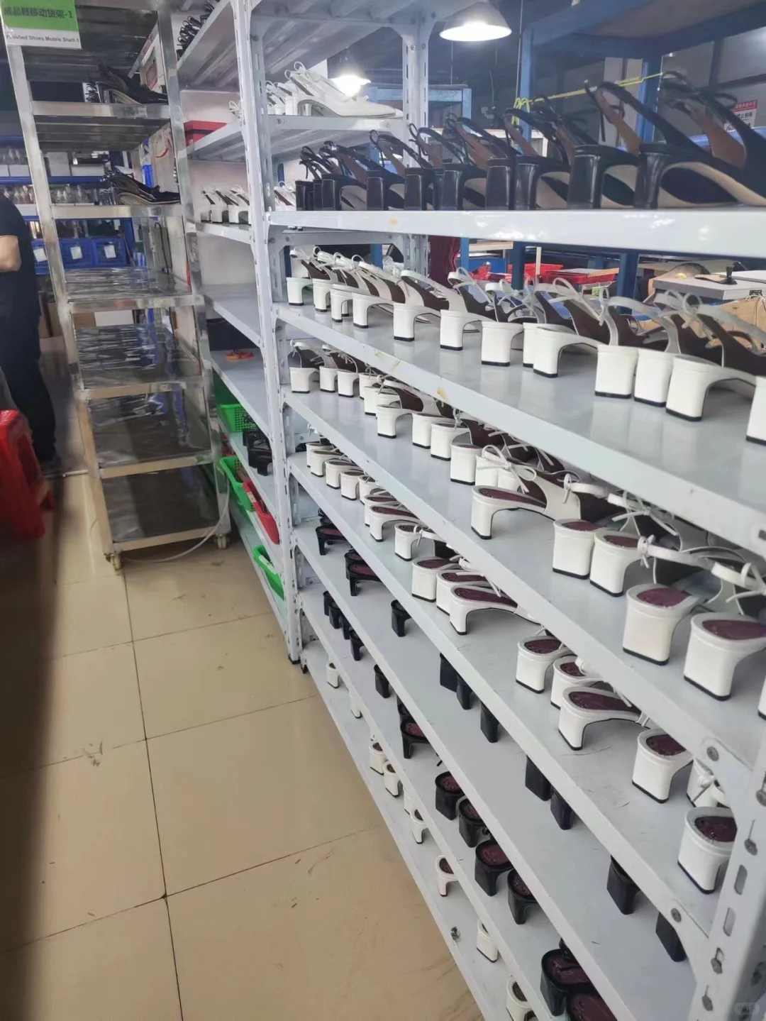 不藏了!我们才是真正的源头鞋厂!