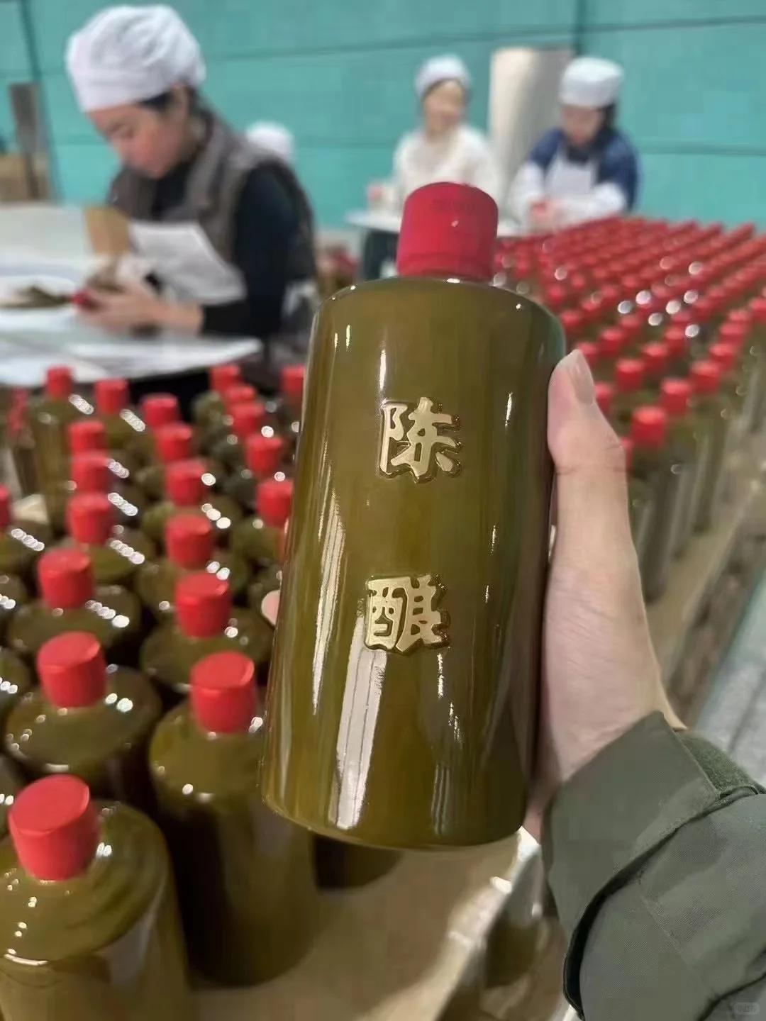 优质酱香白酒，源自天然的馈赠。