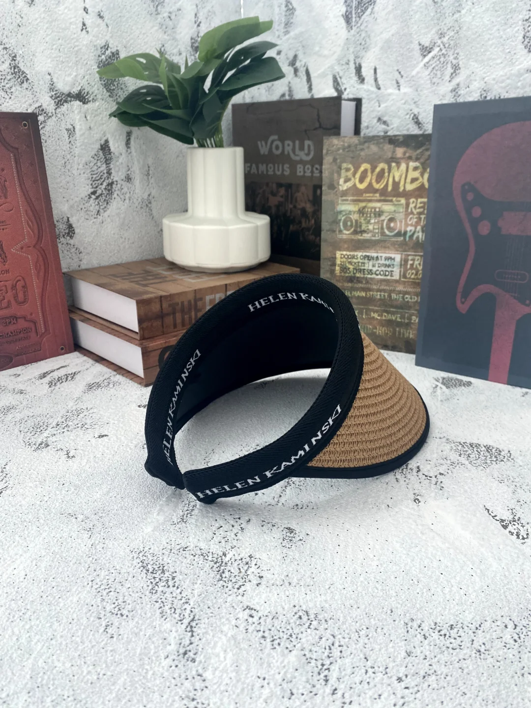 帽子工厂提供一站式服务，款式多元。