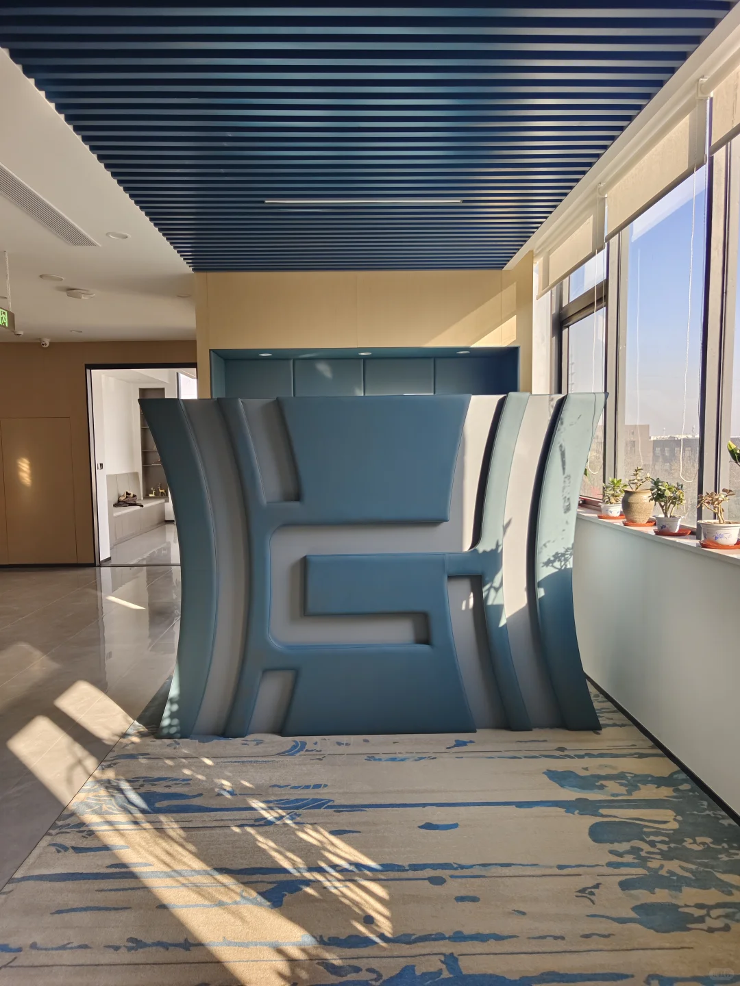 40个人的广告公司算小吗？