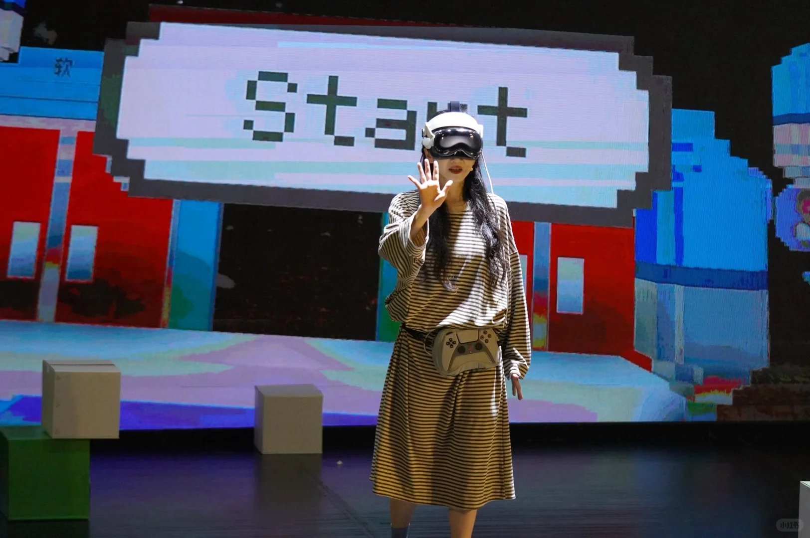 首部由演员佩戴Apple Vision Pro 表演的