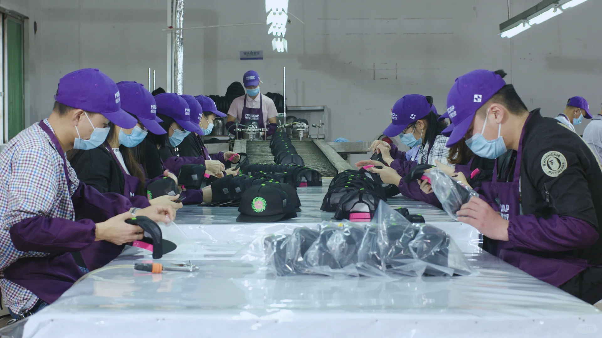 “东莞‘帽厂大佬’申请出战!12件起订超香