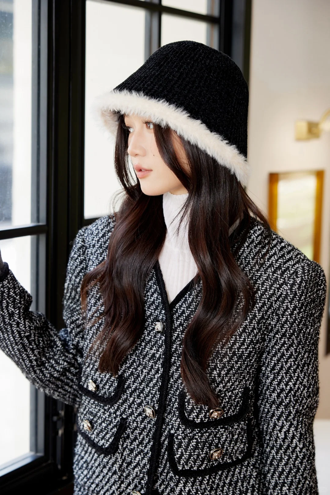 工艺与美学的撞色宣言|撞色编织水桶渔夫帽