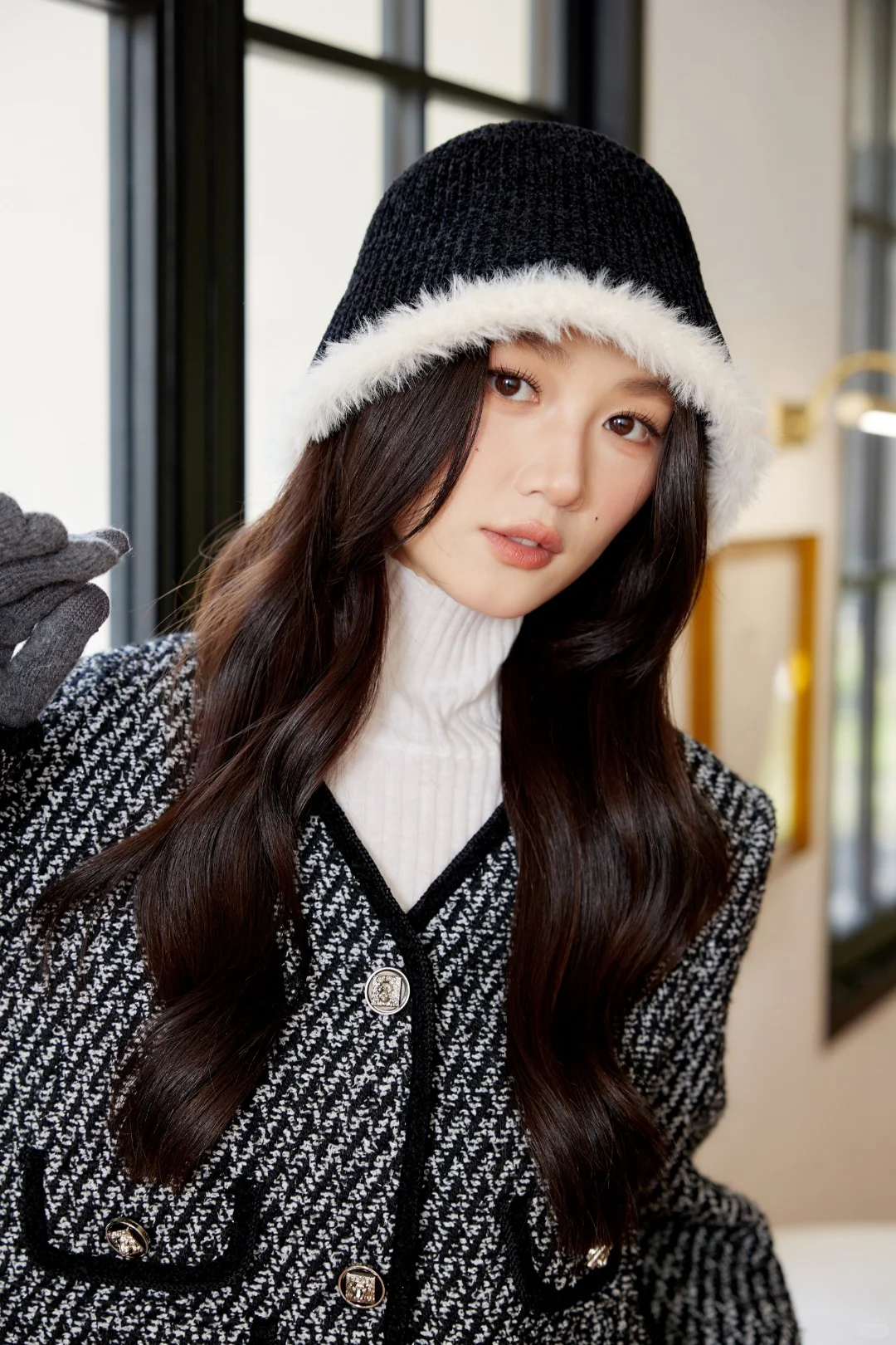 工艺与美学的撞色宣言|撞色编织水桶渔夫帽