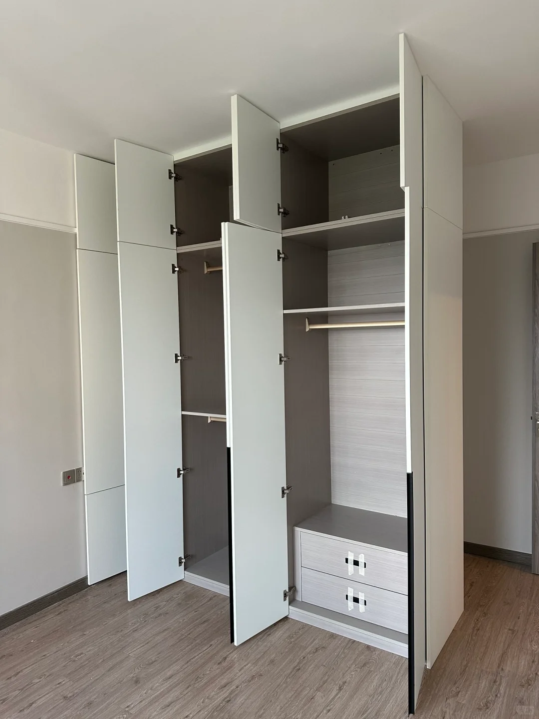 一站式服务 从客厅、卧室、厨房等全屋定制