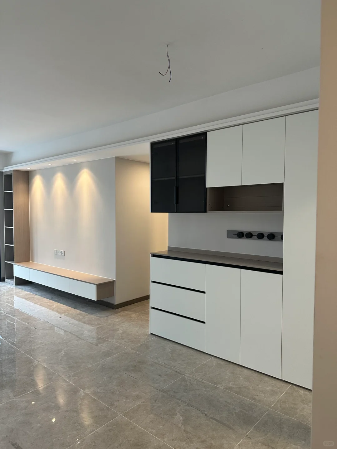 一站式服务 从客厅、卧室、厨房等全屋定制