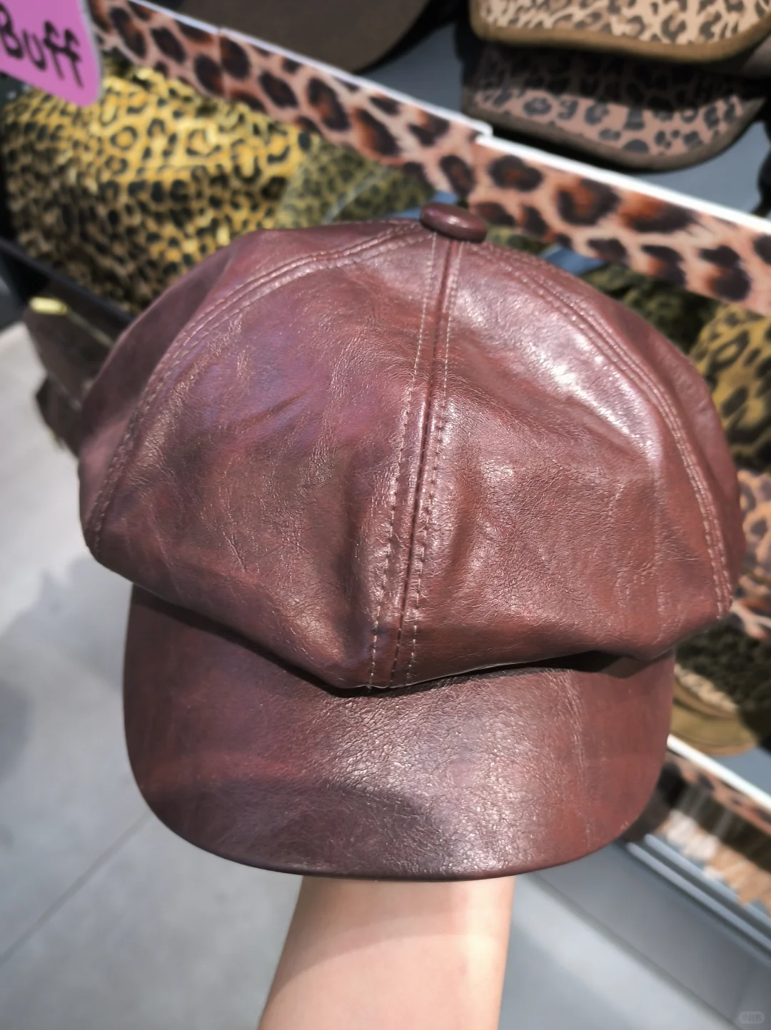 买到很高级感的帽子帽子！?