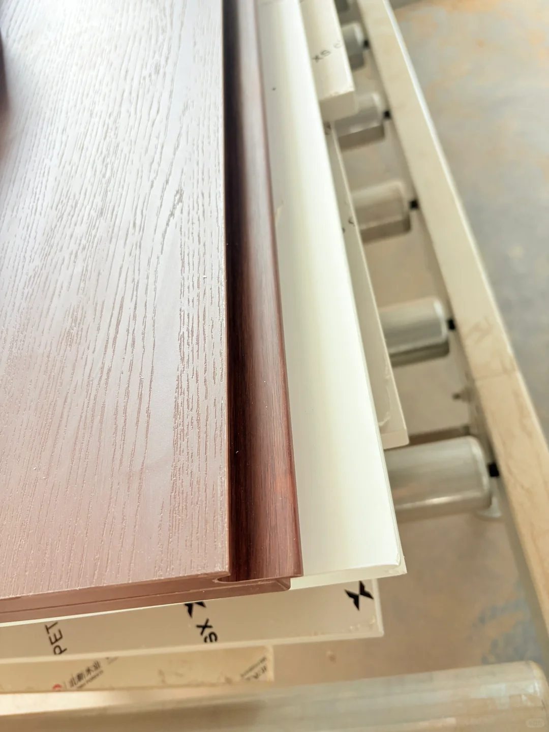 车间生产，老铁们，给您盯着呢