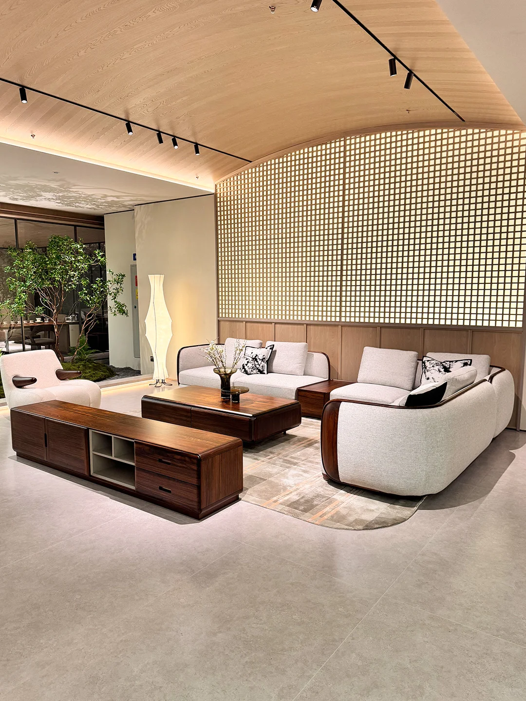 ?恭喜你找到了实木风佛山家具源头工厂