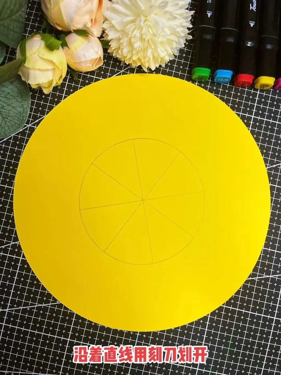 十分简单的花帽子，只要肯动手就能做到