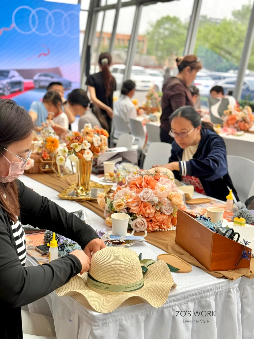 走进夏天的法式花艺草编帽DIY