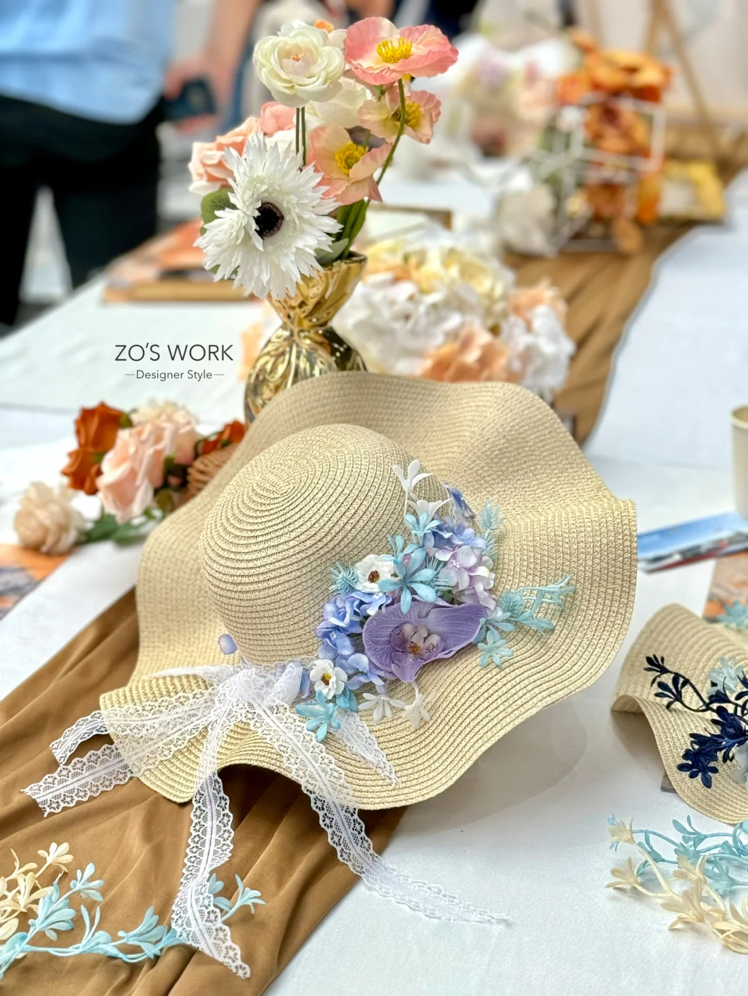 走进夏天的法式花艺草编帽DIY