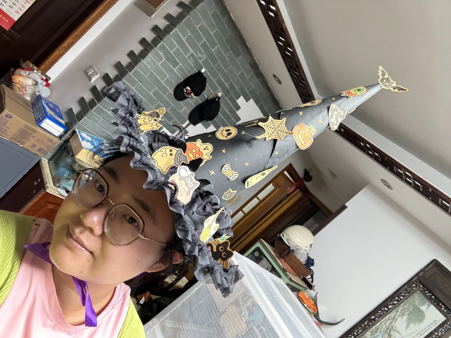 做一顶巫师帽玩玩