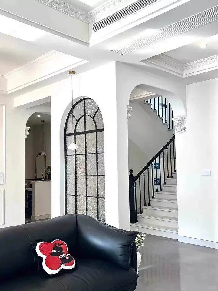 复古屏风一装，连过道都成了网红打卡角