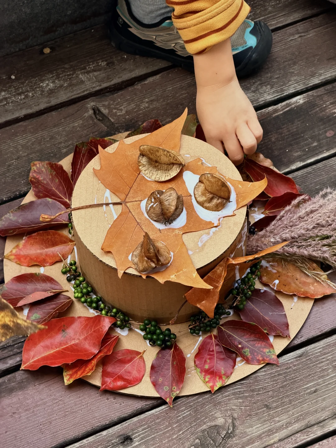 我们用秋天做了一顶帽子