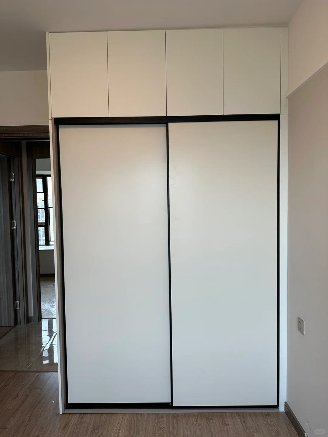 一站式服务 从客厅、卧室、厨房等全屋定制